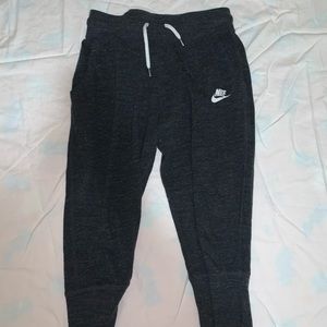 Nike Capris